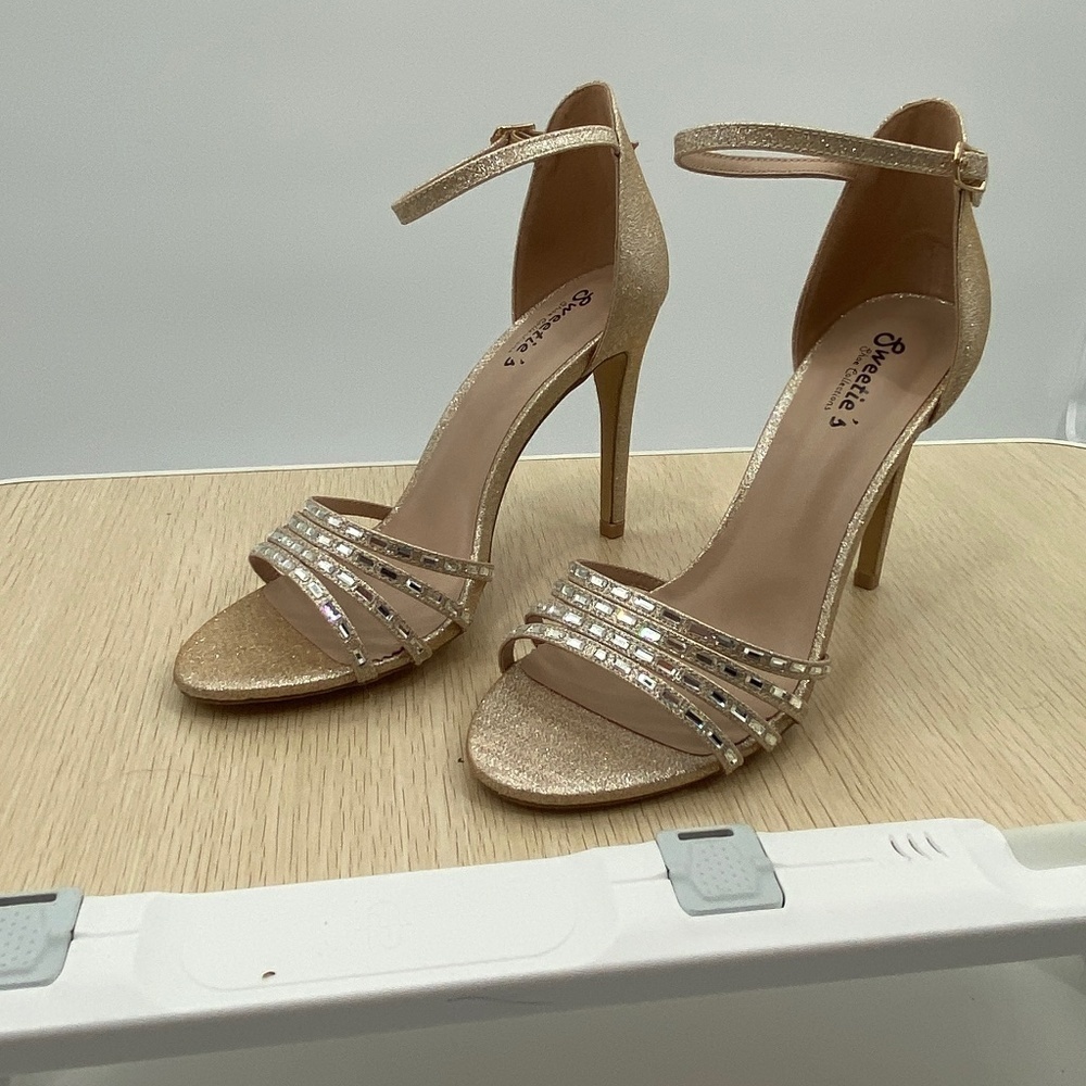 Sweeties Shoe Collections Size 9 - Picture 6 of 7